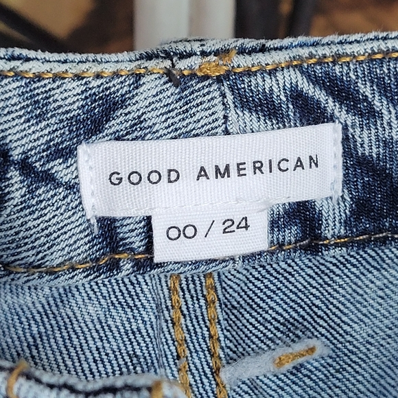 ✨️HP✨️NWT GOOD AMERICAN GOOD CLASSIC Distressed Jeans size 00/24 - Picture 5 of 15